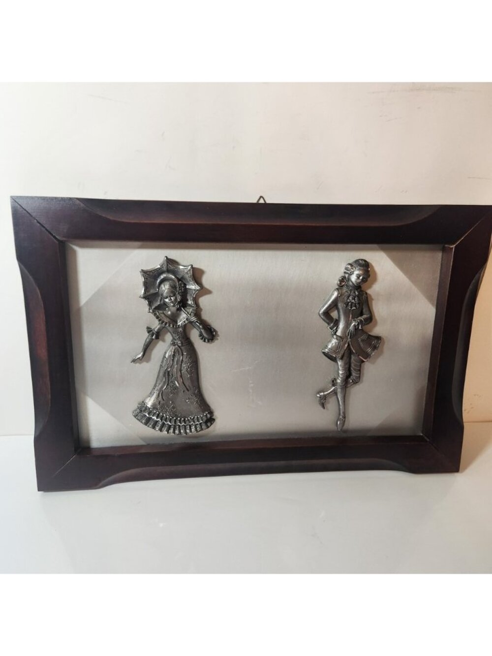 Vintage 3D Silver Relief Wall Art Victorian Couple Dark Wood Frame 15.5x9.5
